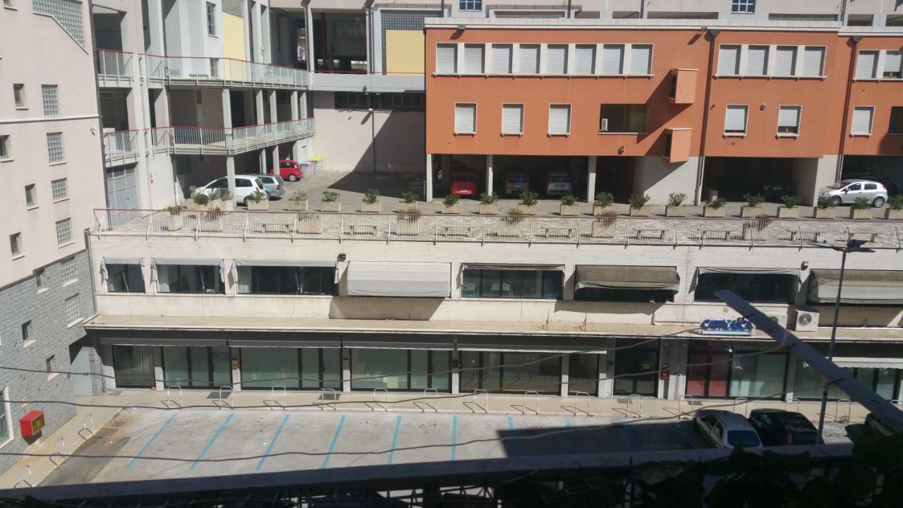Casa Moderna Apartamento Perúgia Exterior foto